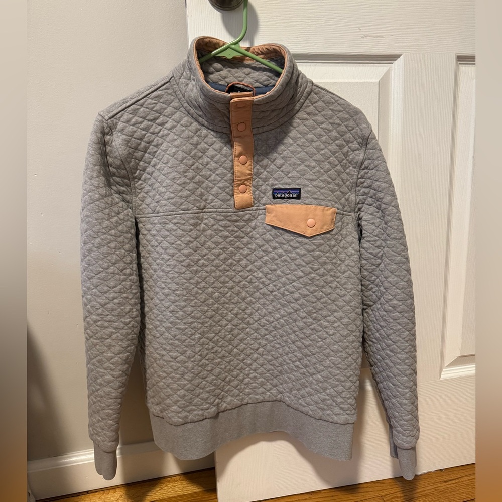 Excellent condition Patagonia Organic Cotton quilt snap-T pullover, size M